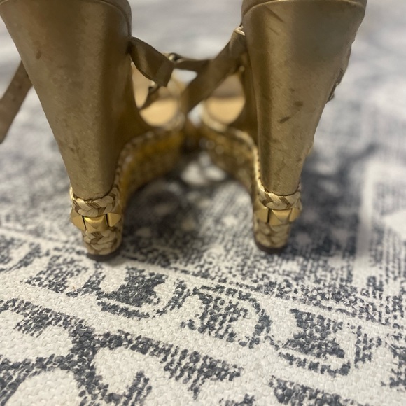 Louboutin Espadrilles. AUTHENTIC - Picture 4 of 4